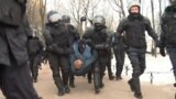 Police Disperse Constitution Reform Protest in St. Petersburg GRAB 1