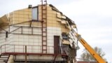 RUSSIA -- The Zimnyaya Vishnya (Winter Cherry) shopping mall is demolished, in Kemerovo, May 17, 2018