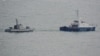 Россия передала Украине три корабля, захваченных год назад в Керченском проливе 
