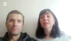 Родители Протасевича: "Поймите, он сейчас в заложниках. В заложниках его девушка"