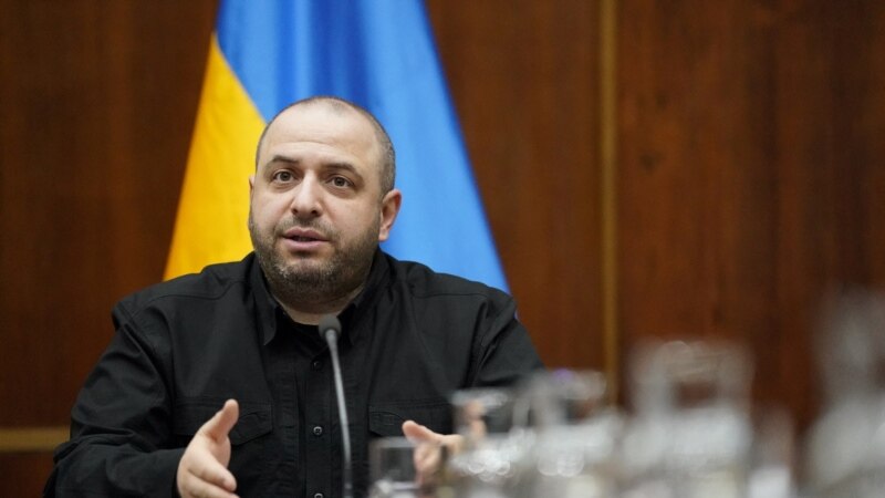 Экс-министра обороны Украины Рустема Умерова допросили по делу Миндича