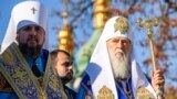 Митрополит Епифаний (слева) и патриарх Филарет в октябре 2018 года